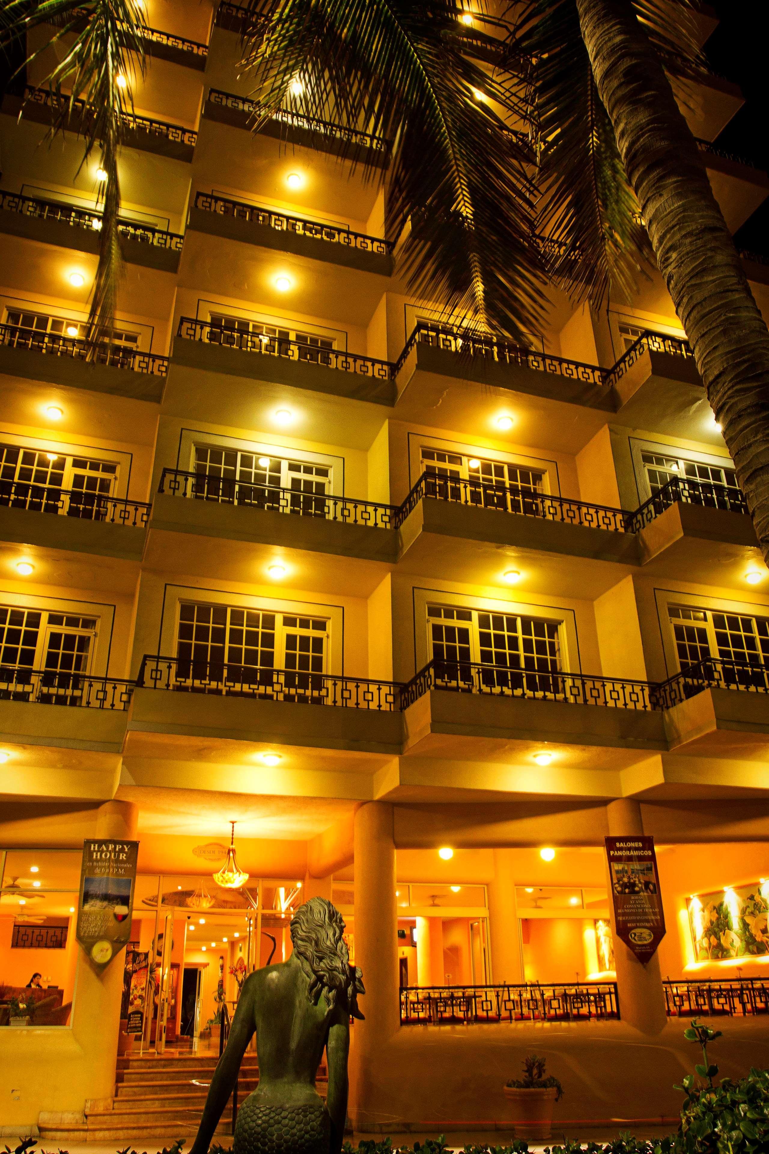 Best Western Posada Freeman Mazatlan Bagian luar foto