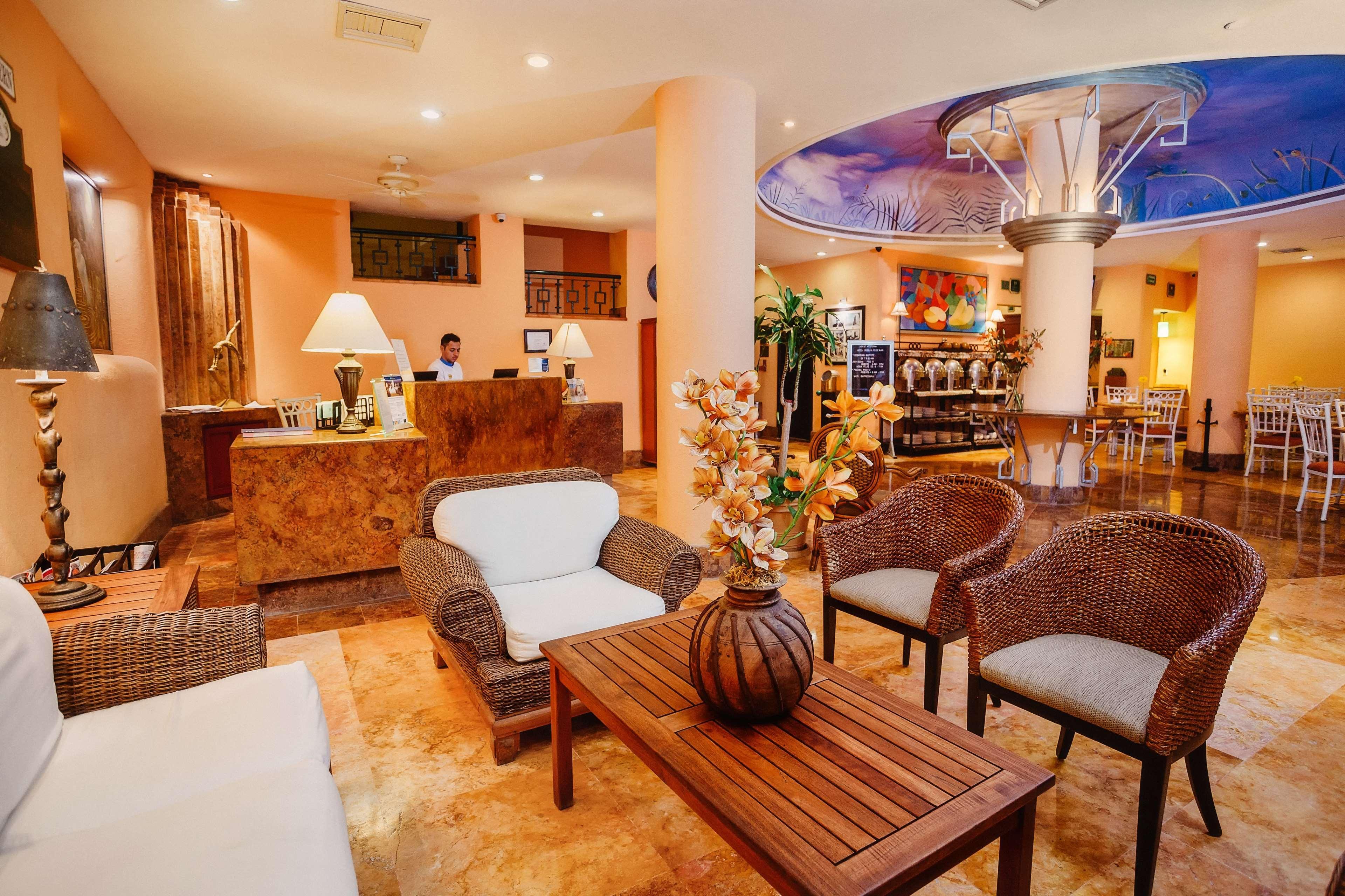 Best Western Posada Freeman Mazatlan Bagian luar foto