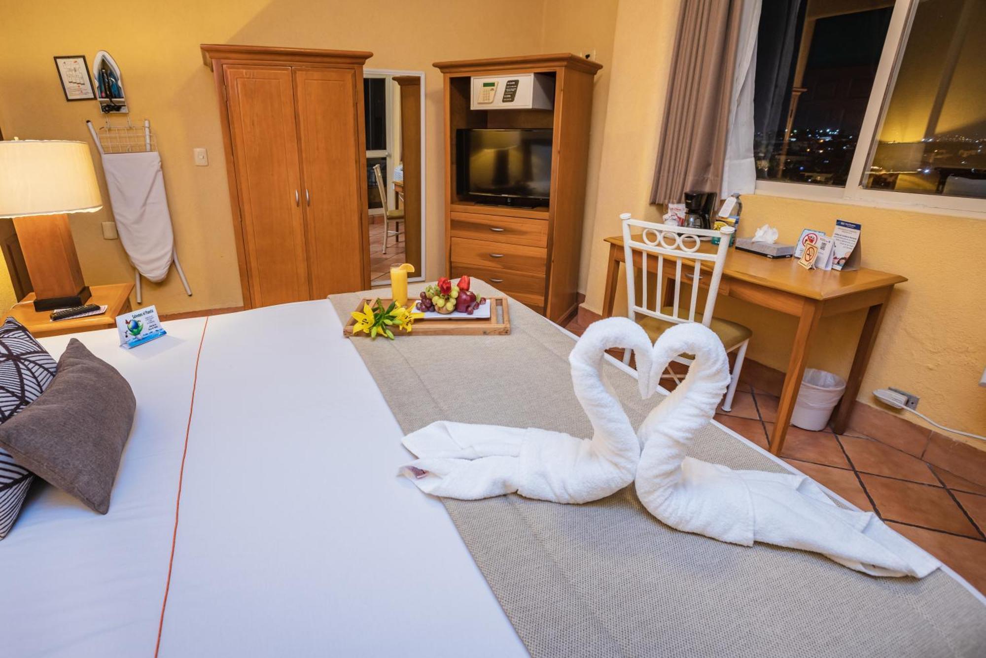 Best Western Posada Freeman Mazatlan Bagian luar foto