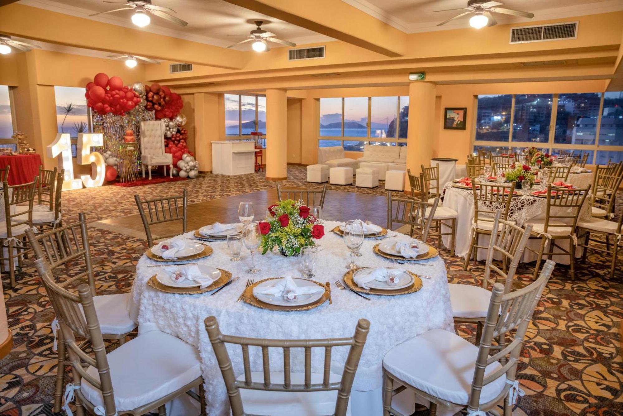 Best Western Posada Freeman Mazatlan Bagian luar foto