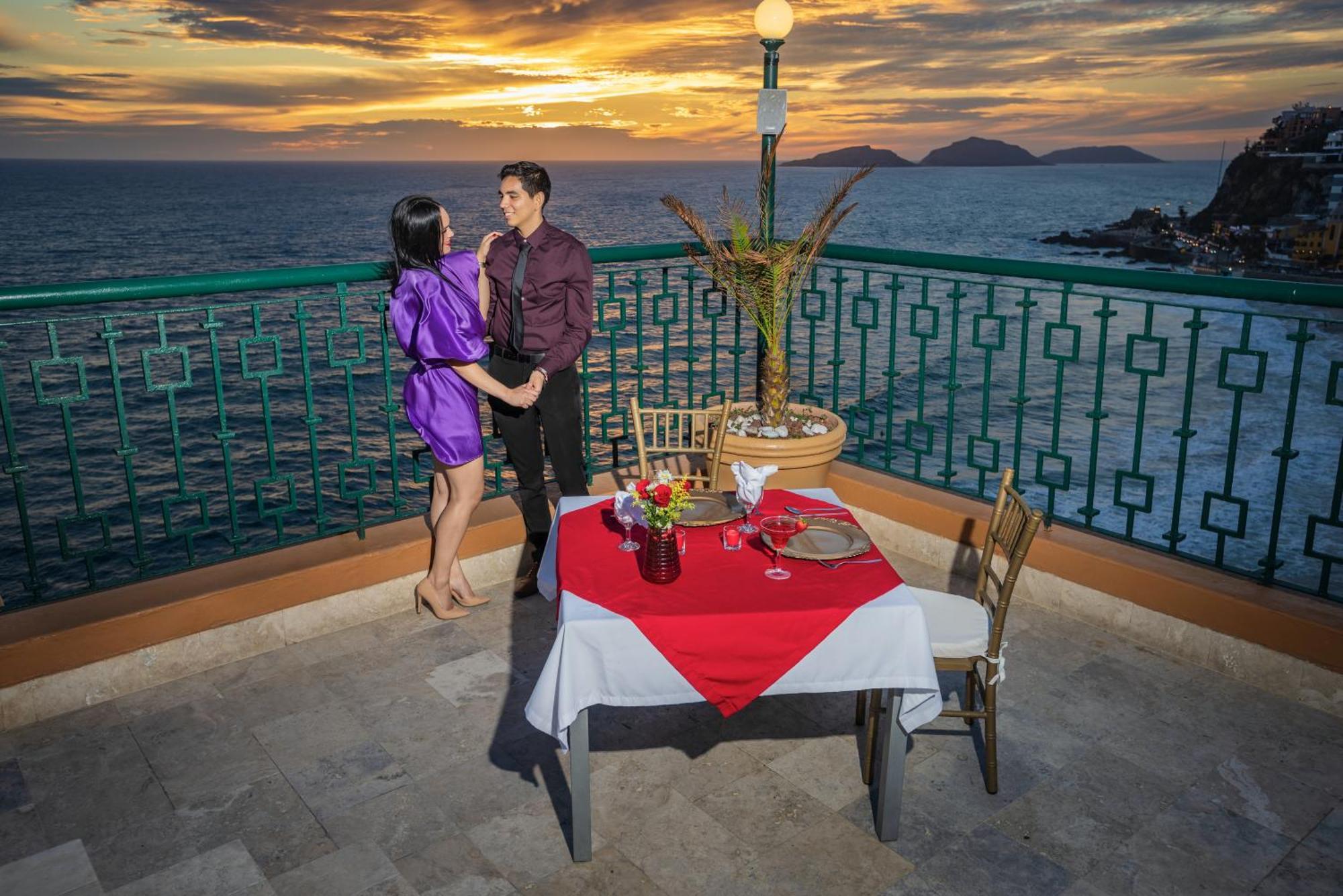 Best Western Posada Freeman Mazatlan Bagian luar foto