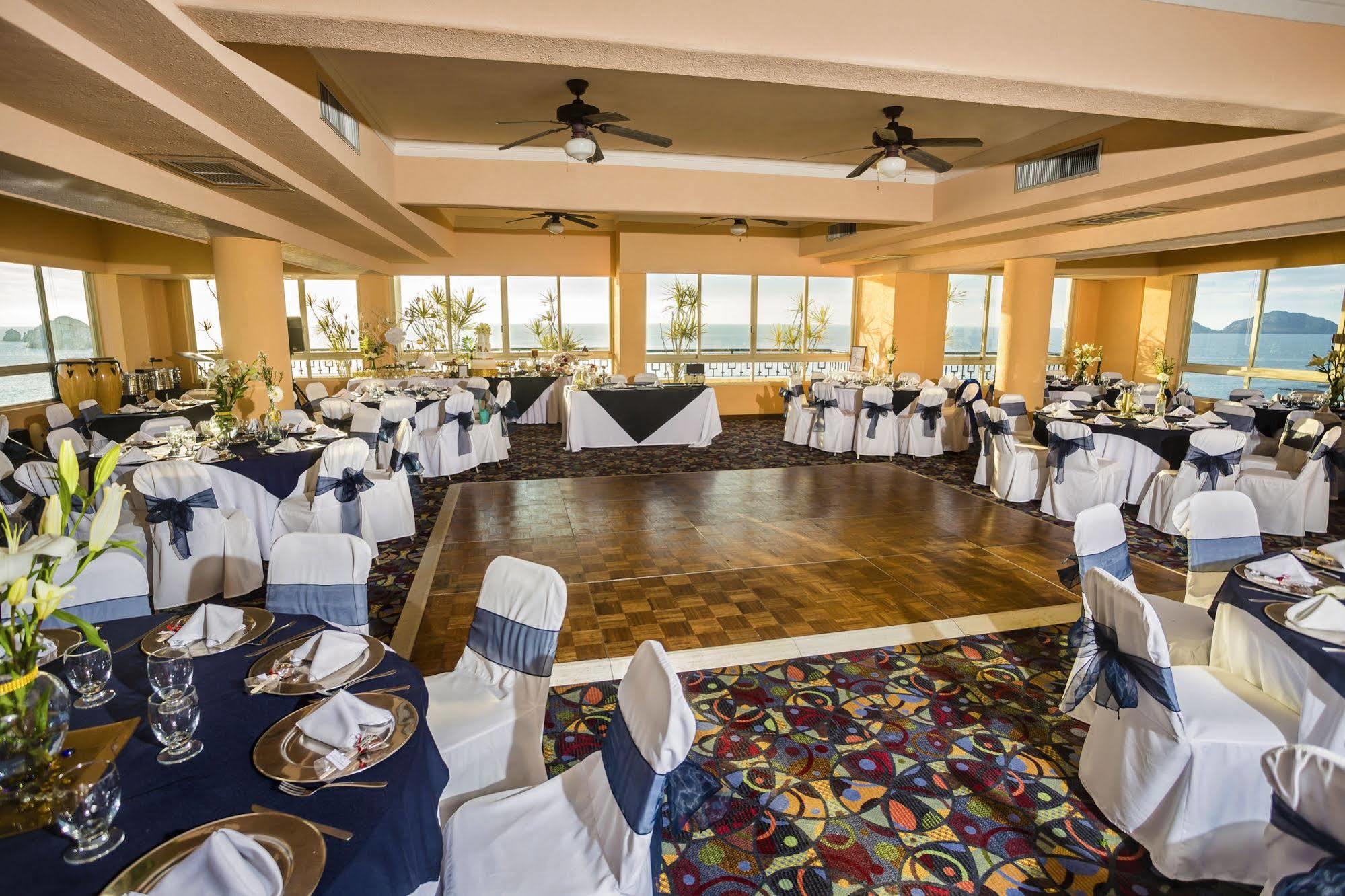 Best Western Posada Freeman Mazatlan Bagian luar foto